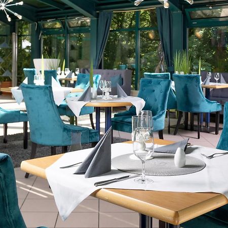 Parkhotel Waldschloesschen อันนาแบร์ก-บุคโฮลซ์ ภายนอก รูปภาพ