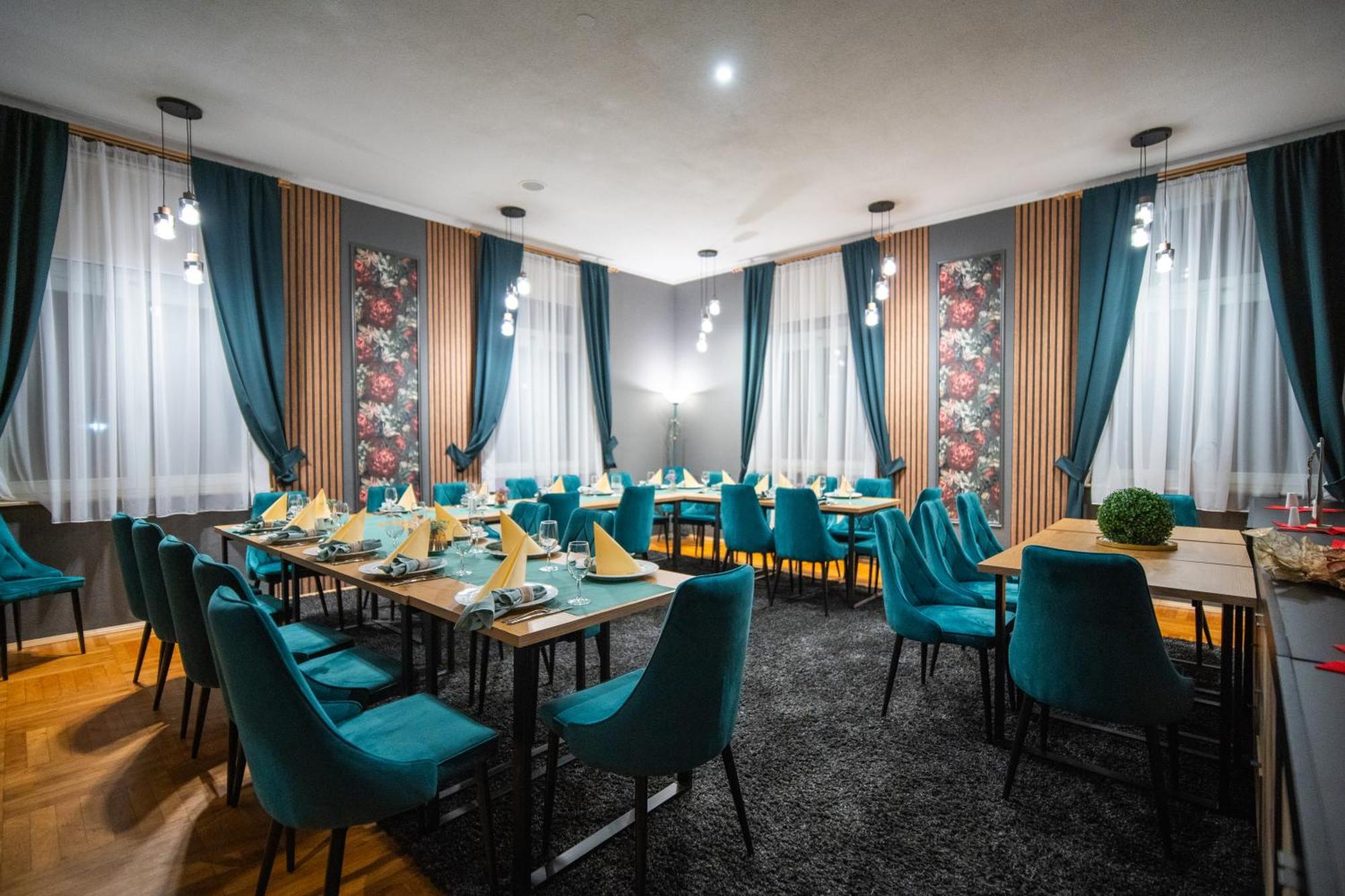 Parkhotel Waldschloesschen อันนาแบร์ก-บุคโฮลซ์ ภายนอก รูปภาพ