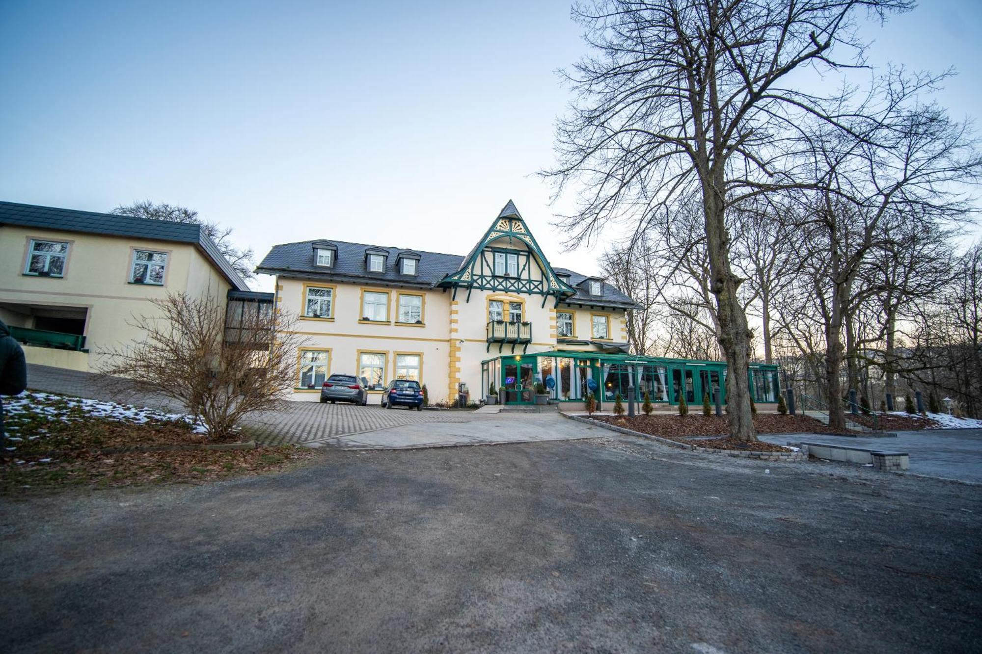 Parkhotel Waldschloesschen อันนาแบร์ก-บุคโฮลซ์ ภายนอก รูปภาพ